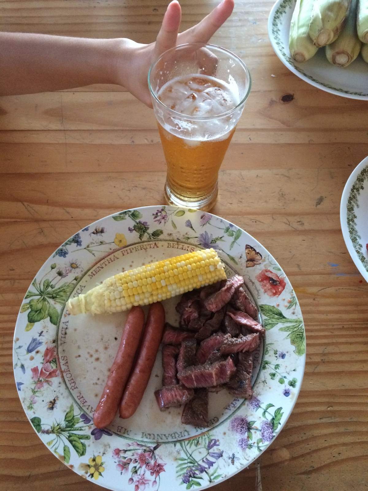 Kiawe steak, sausage & corn
