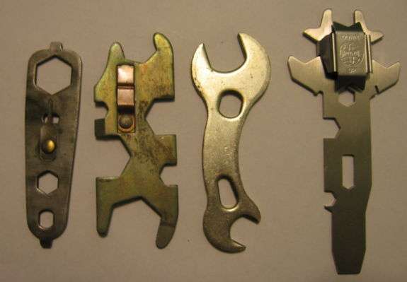 Military stove wrenches Coleman, Aladdin, Preway
